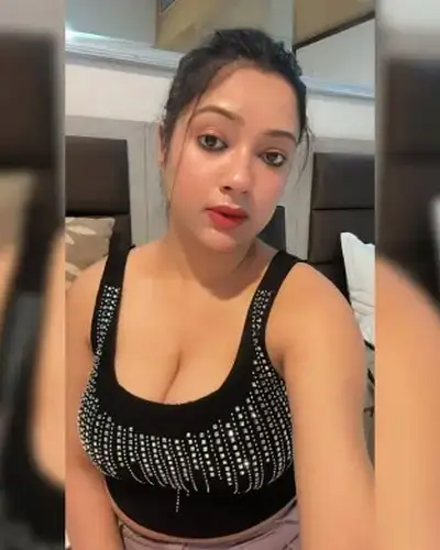Call Girls Service Chandurbazar